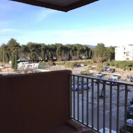 Les Pieds Dans L'eau * La Londe-les-Maures
